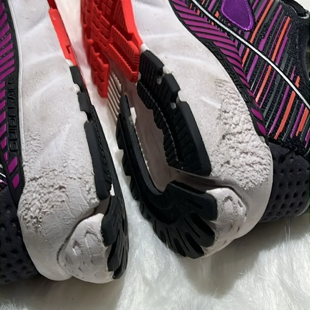 Brooks these shoes